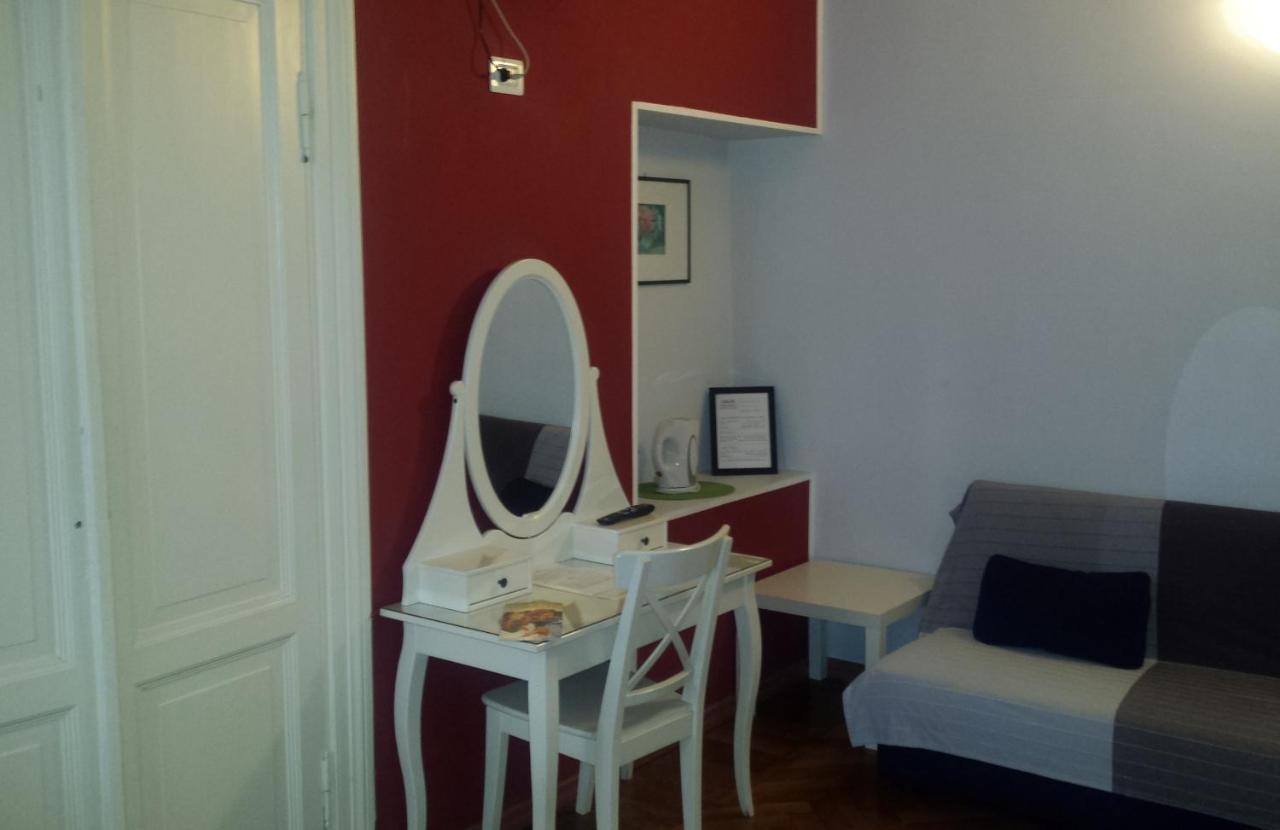Villa Borghese Guest House ローマ エクステリア 写真